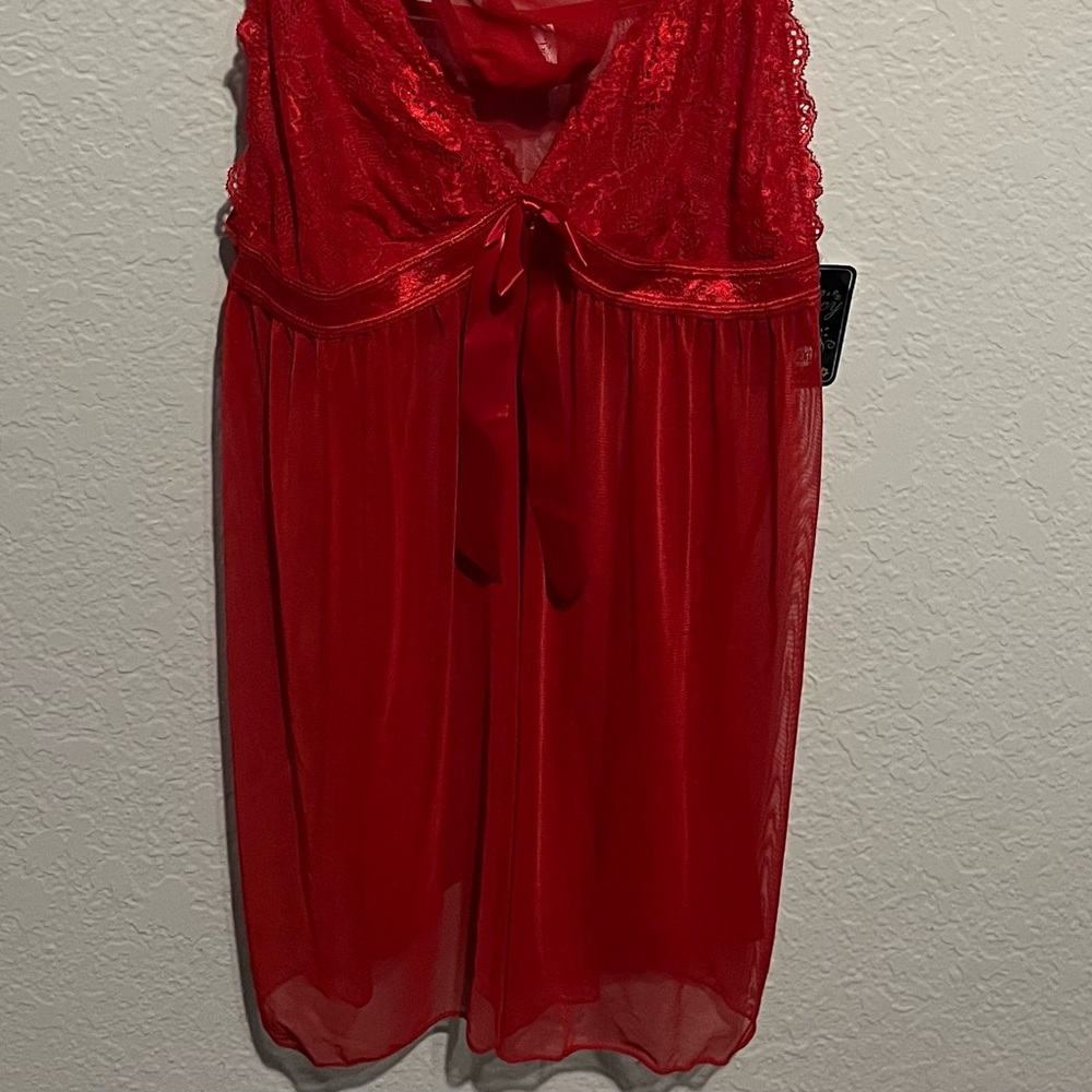 Trac Scarlet Lace Chemise